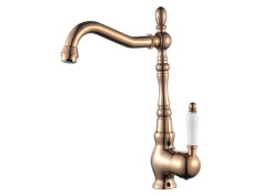 Küchenarmatur in Kupfer...