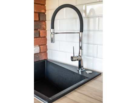 Küchenarmatur in Schwarz-Silber POLLA  Wasserhahn Küchenmischer mit Magnetgriff