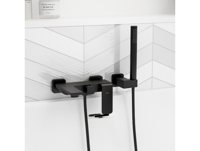 Badewannenarmatur in Schwarz TRINO... Badewannenarmatur in Schwarz TRINO...